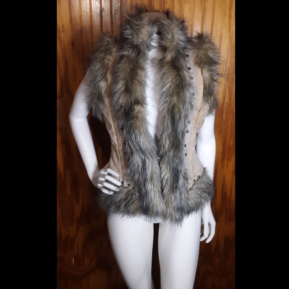 Women's Suede Fur-Lined Vest - Small